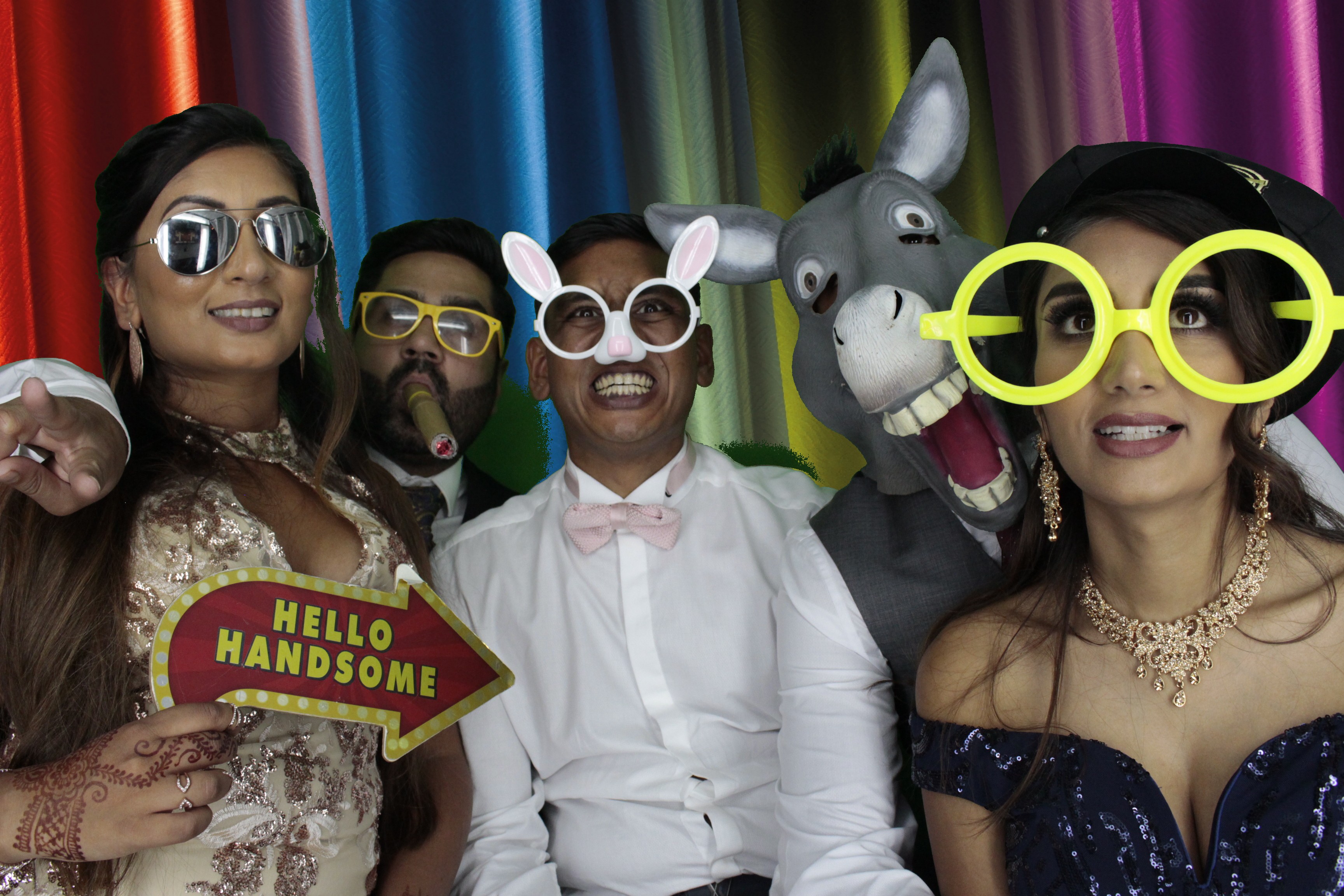 Bhavin & Yasmin’s Wedding | View more photos from the event at gallery.myphotoboothexperience.co.uk/u/MyPhotoBoothExperienceLtd/Bhavin-Yasmin’s-Wedding
